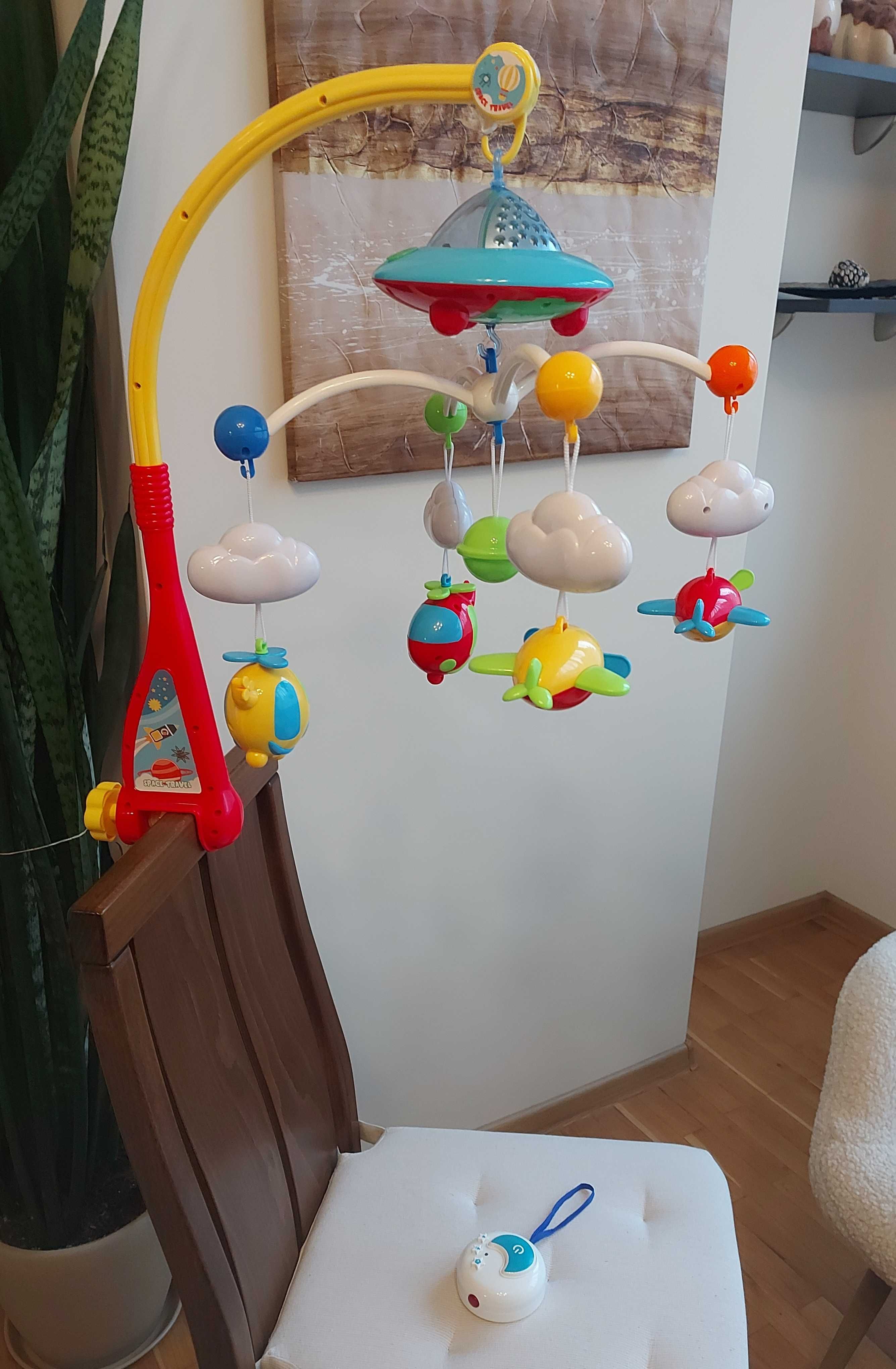 Детска играчка (въртележка 0+)