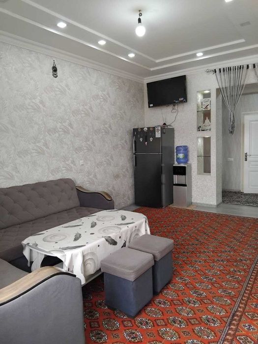 Продаётся 2х комн квартира на 7 этаже Ор-р 6 микрорайон Мебель Файз