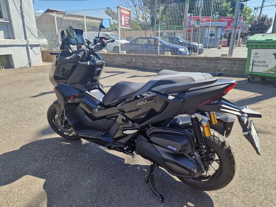 Honda ADV 350 2025 tva deductibil