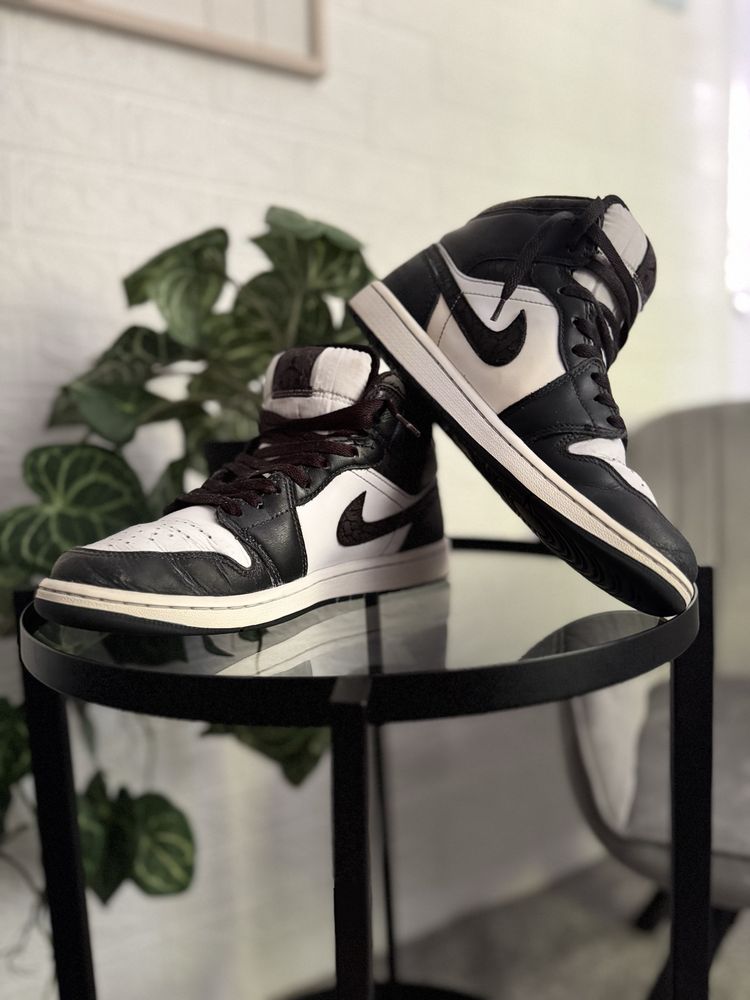 Nike Jordan 1 SE Negru