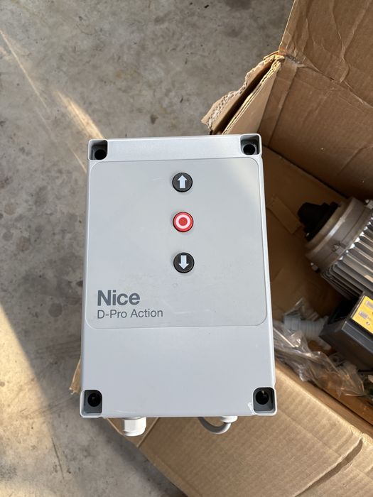 Nice automatizare usa de garaj industriala