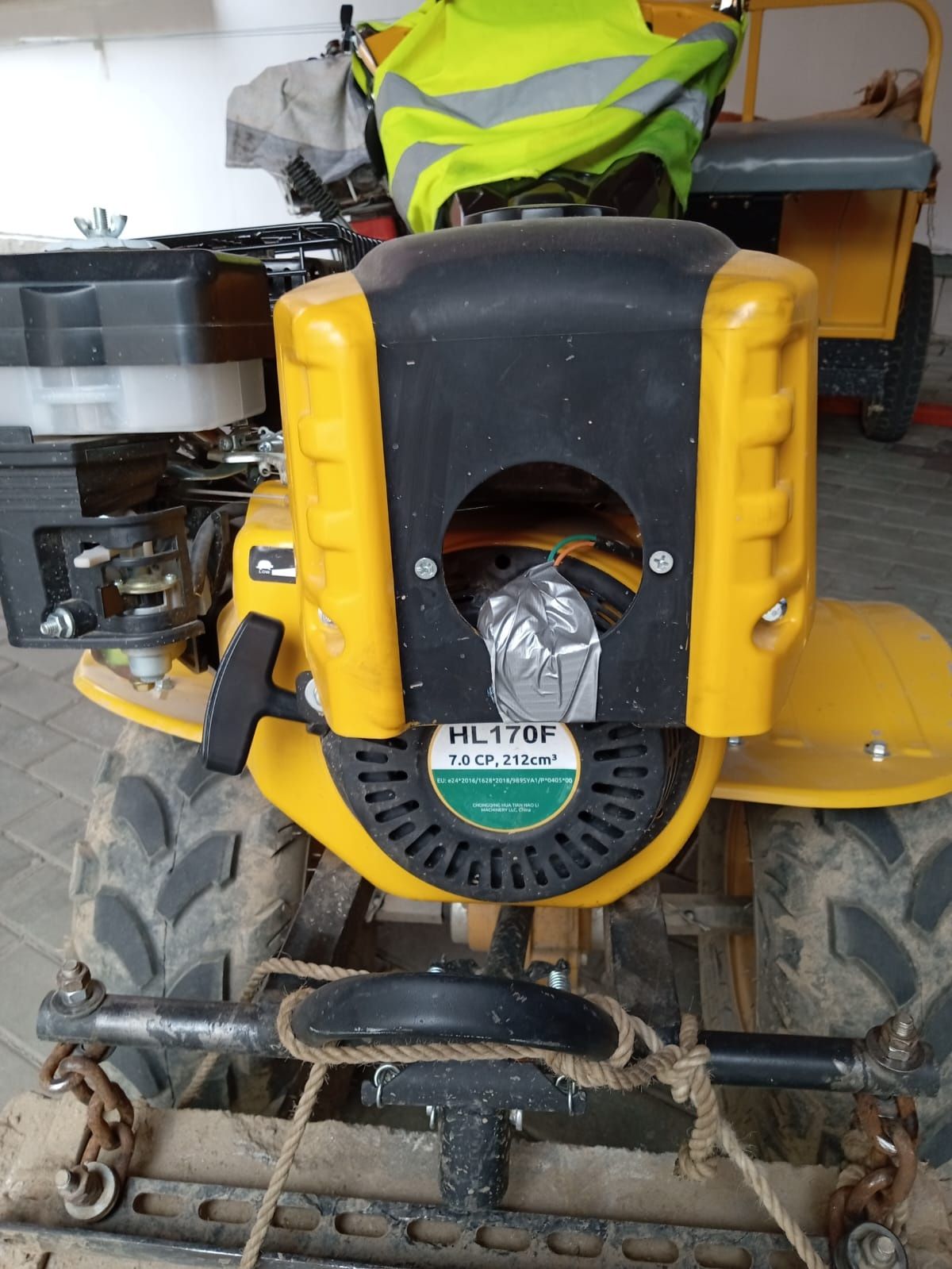 Vand Motocultor 7Cp +garanție