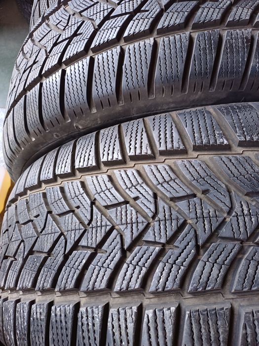 Гуми 255/55/18 Дънлоп