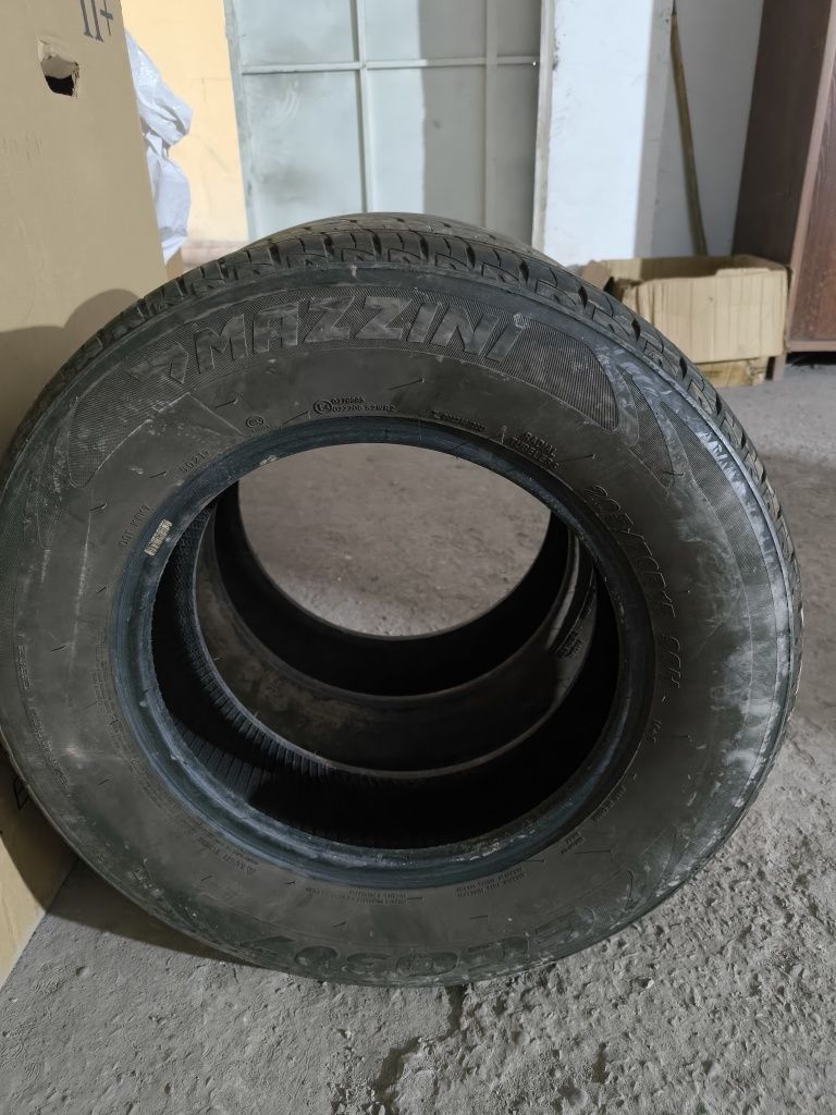 Шина R15 205/70/