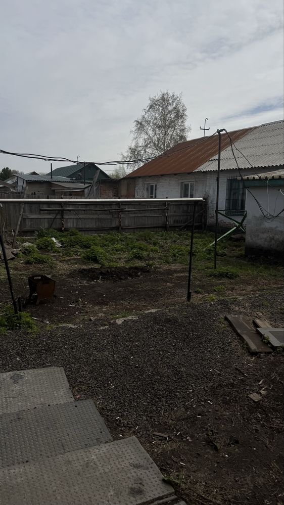 Продам дом на 6 районе