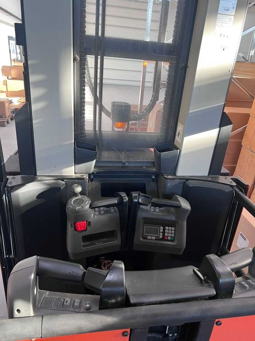 Toyota BT OME 100 H налични 2бр.