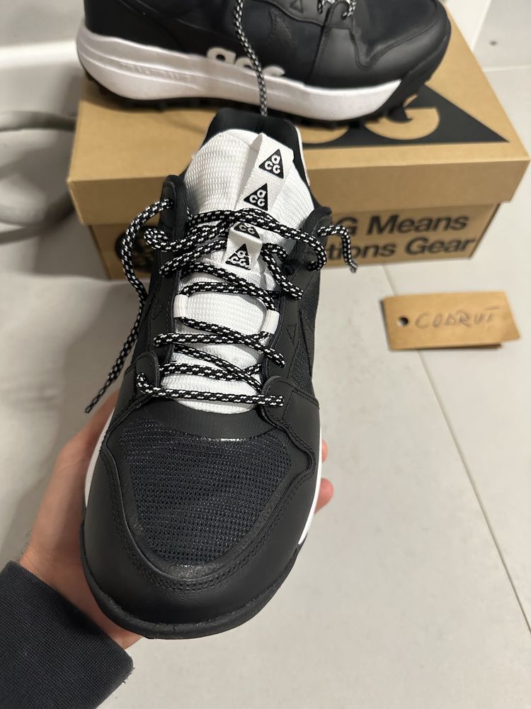 Nike ACG Lowcate Black White