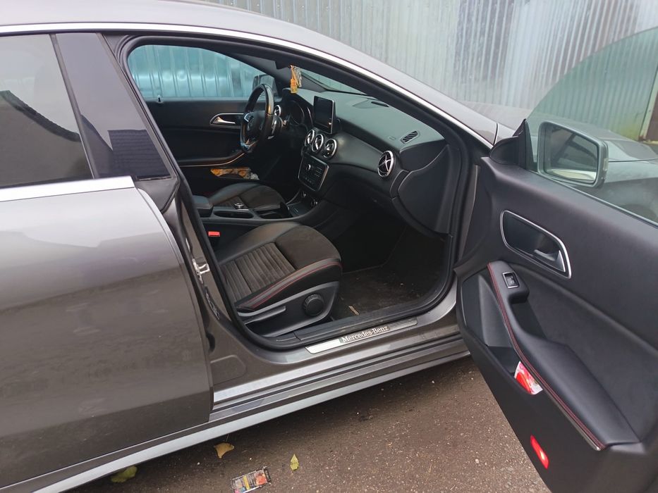 Mercedes-Benz CLA 200 d Shooting Brake AMG Line