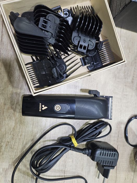 Професионална машинка за подстригване