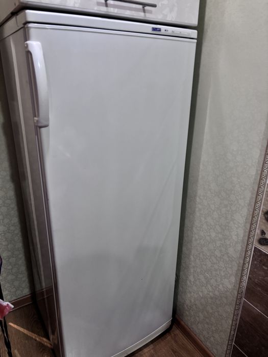 Морозильник Atlant
