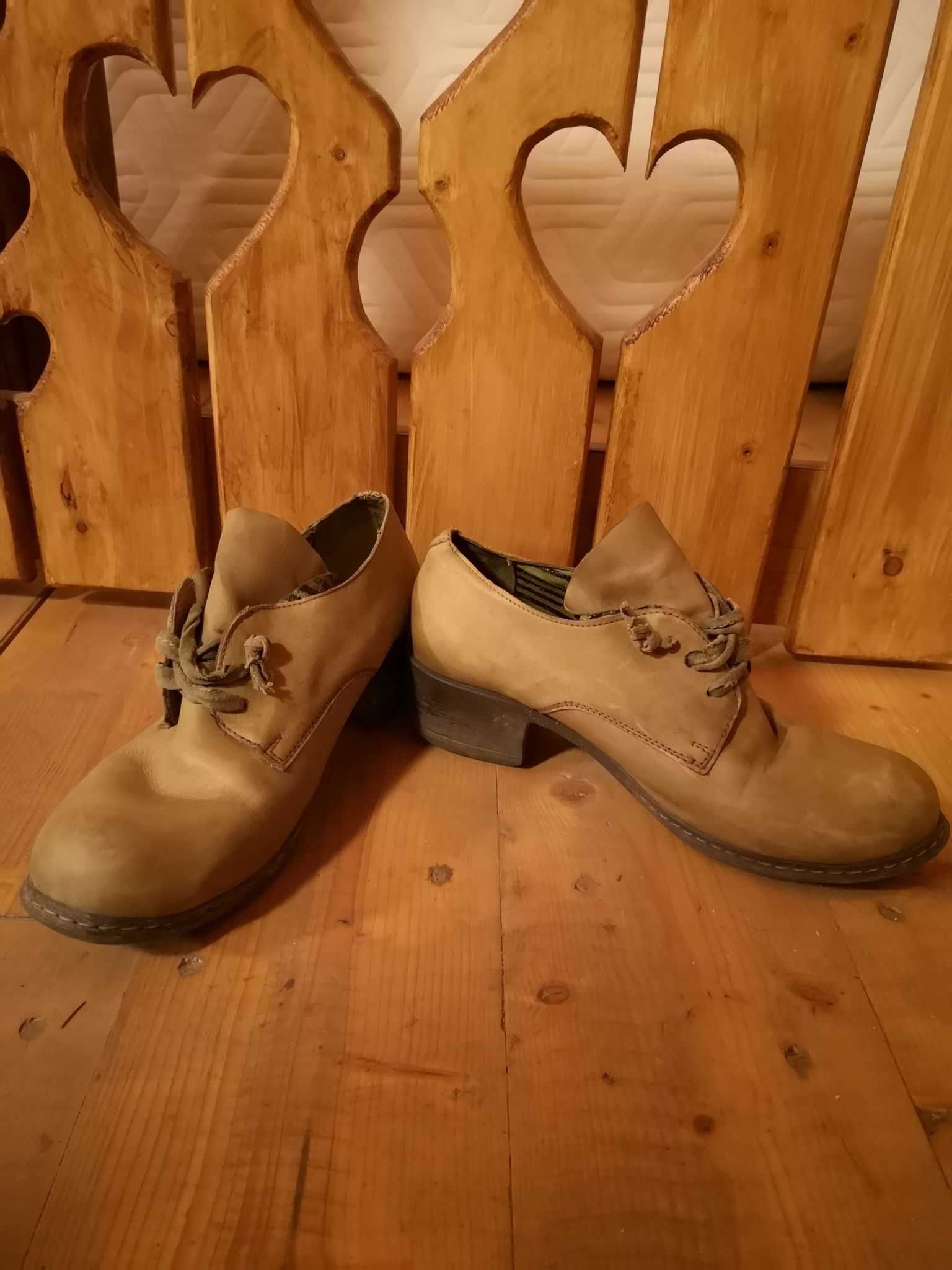 Pantofi Marca Papucei faini și simpli #magicShoes