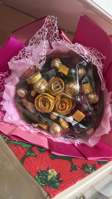 Букет из сухофруктов