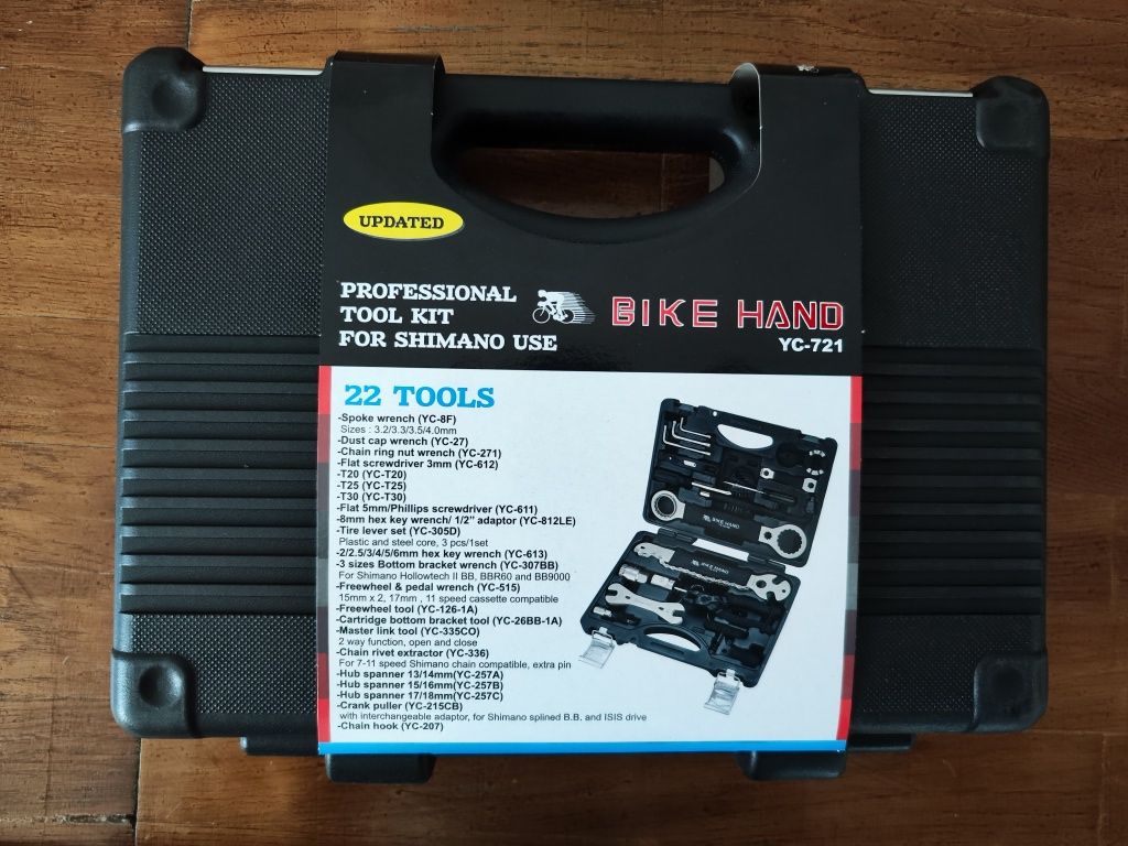 Набор инструментов для велосипеда BIKE HAND YC-721 профессиональный
ht