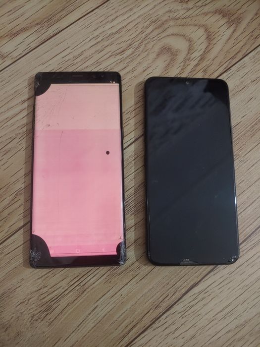 Samsung note 8 256gb LG v 50 256gb  ekran ketkan