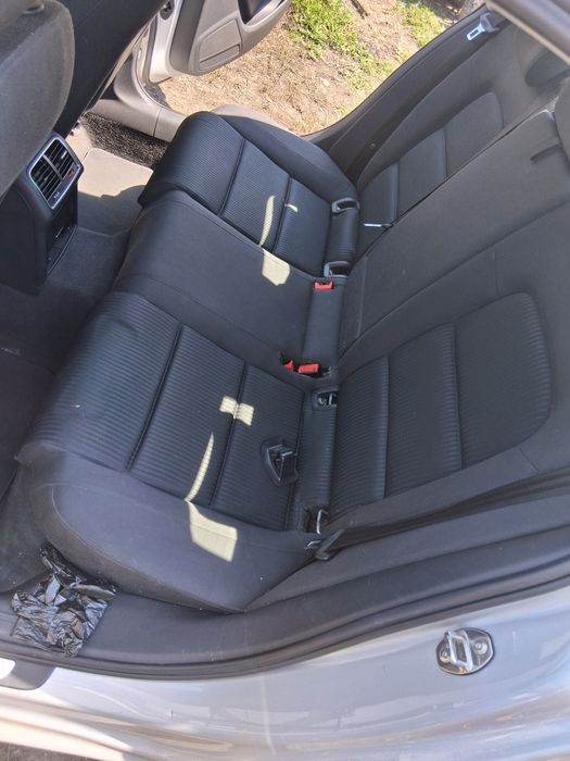 Dezmembrez audi a4 b8 2.0 tdi  CAGB  cutie manuala interior textil