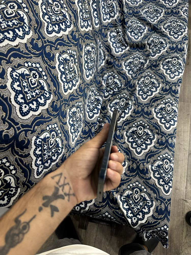 iphone 14 blue.