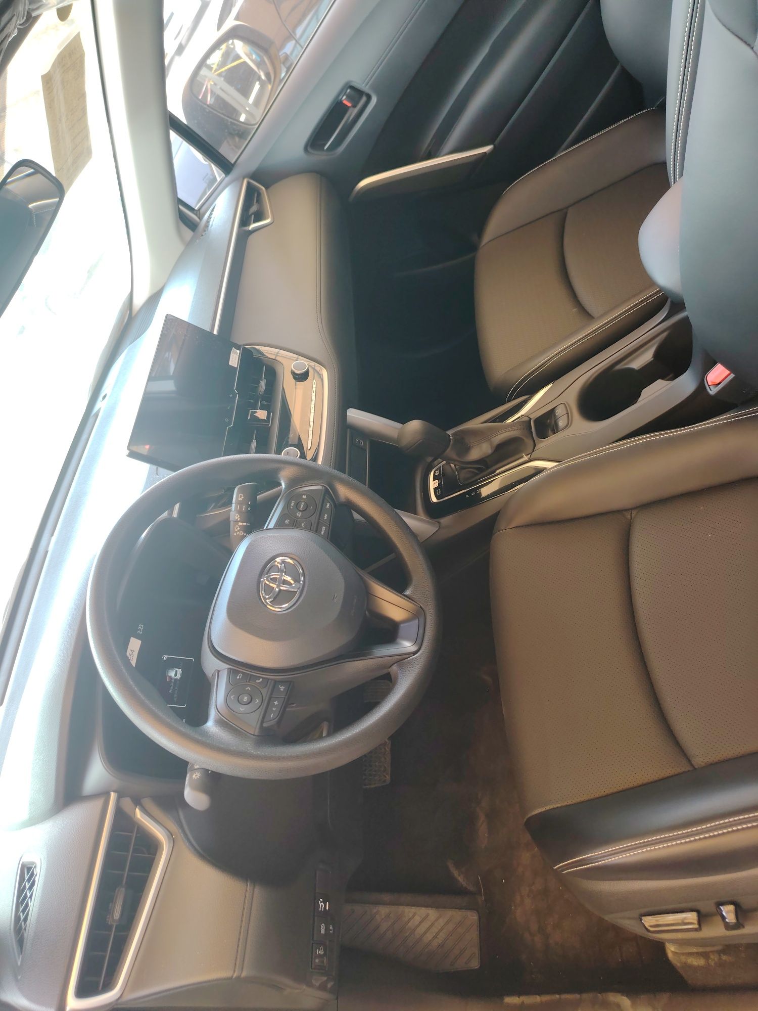 Toyota carolla cross Hybrid