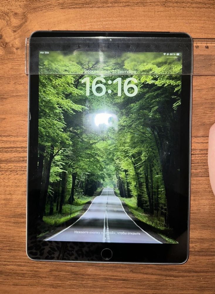 Продается iPad с чехлом