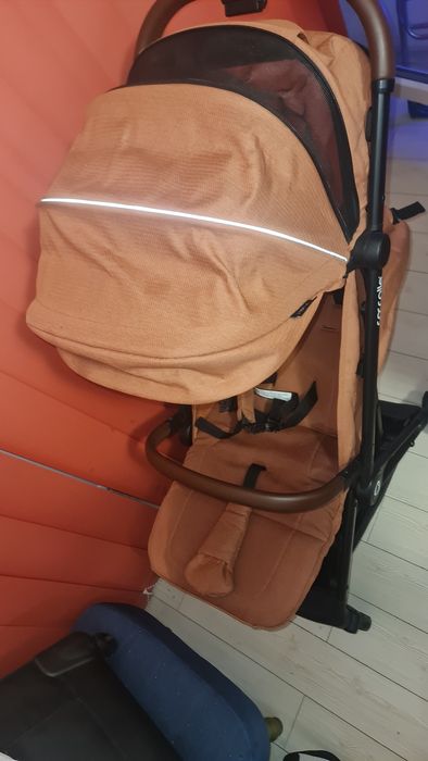 Carut copii coccolle beyla coral cu pliere auto