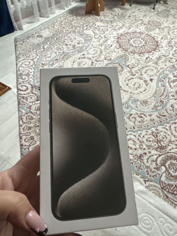 iphone 15 про/256гб