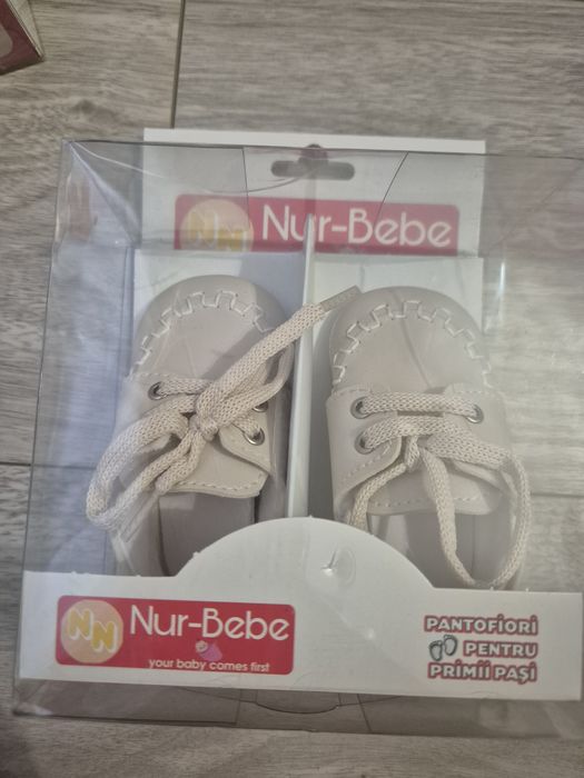 Pantofi bebe,marimea 17