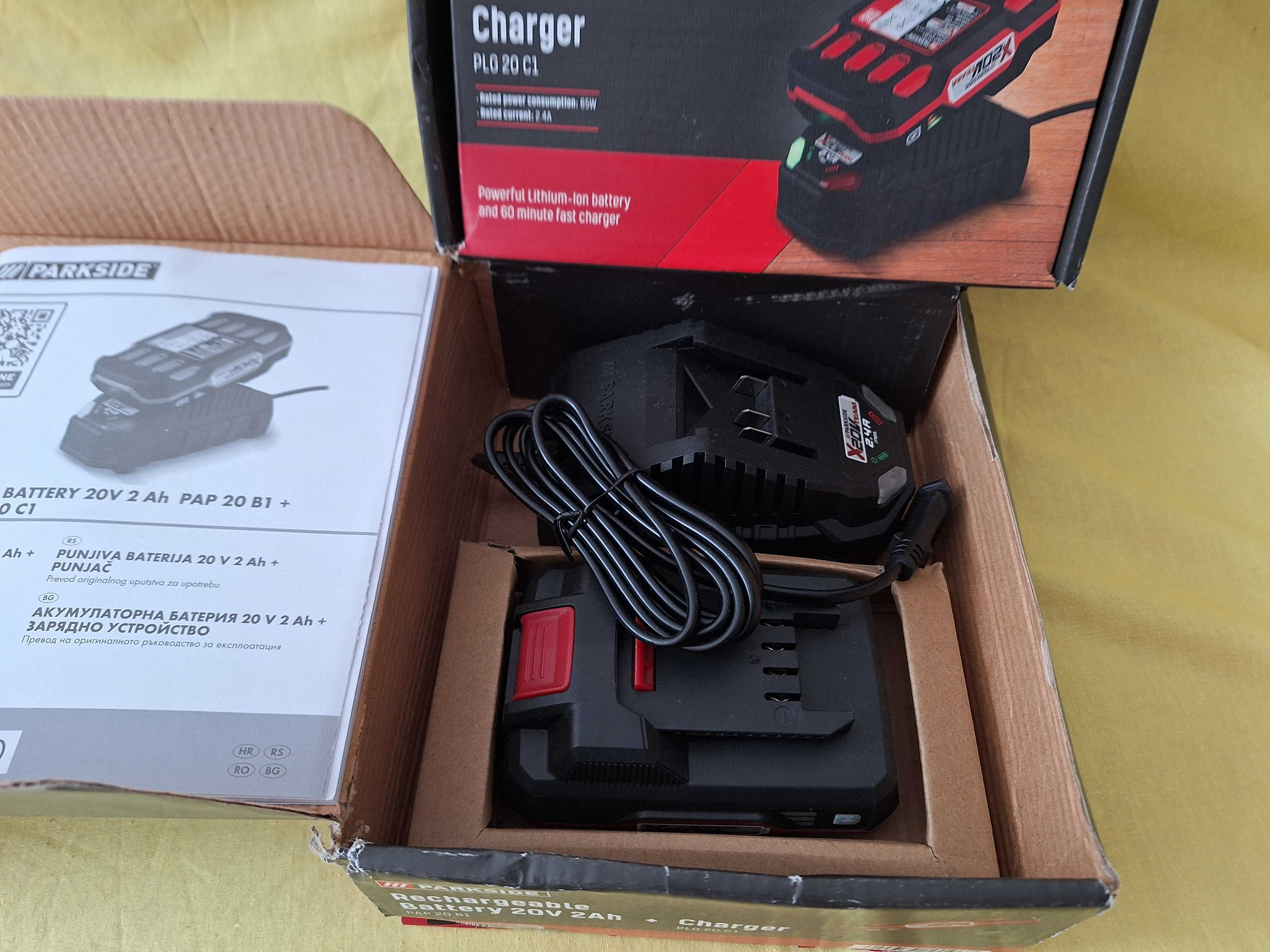 Incarcator si acumulator Parkside, 20V - 2A