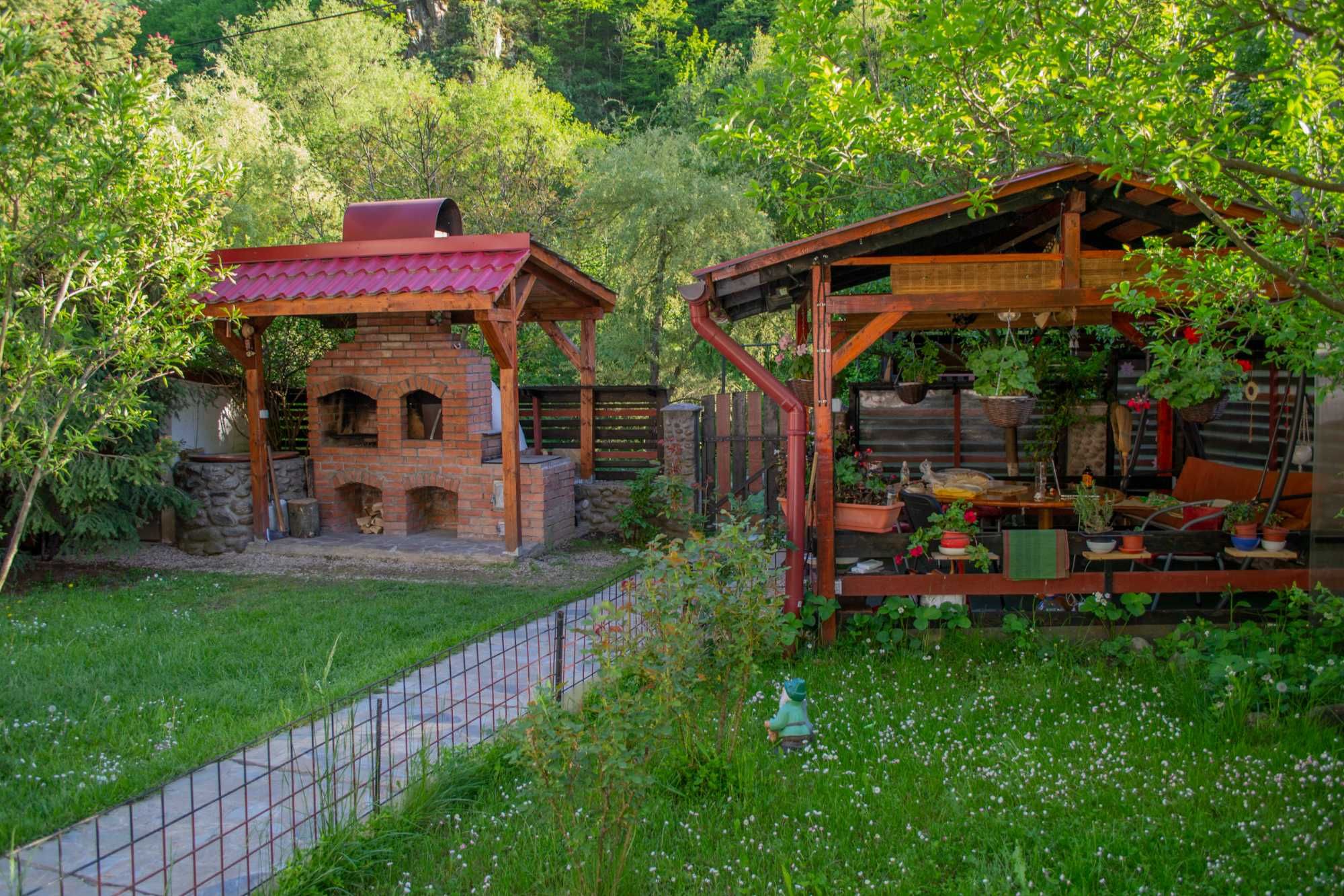 Cabana / Casa de vanzare, Marisel, Rusesti jud. Cluj