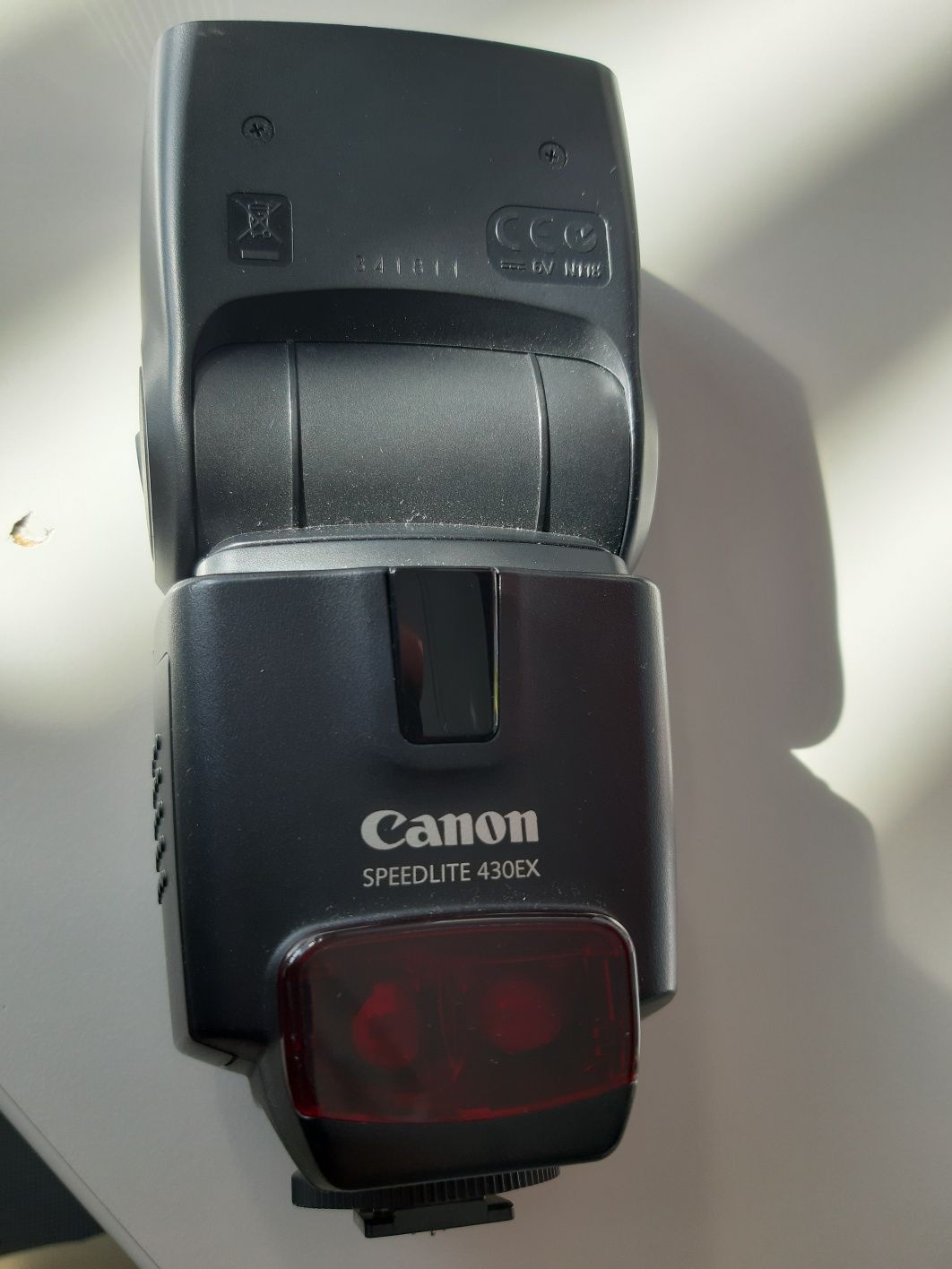 Светкавица Canon 430EX