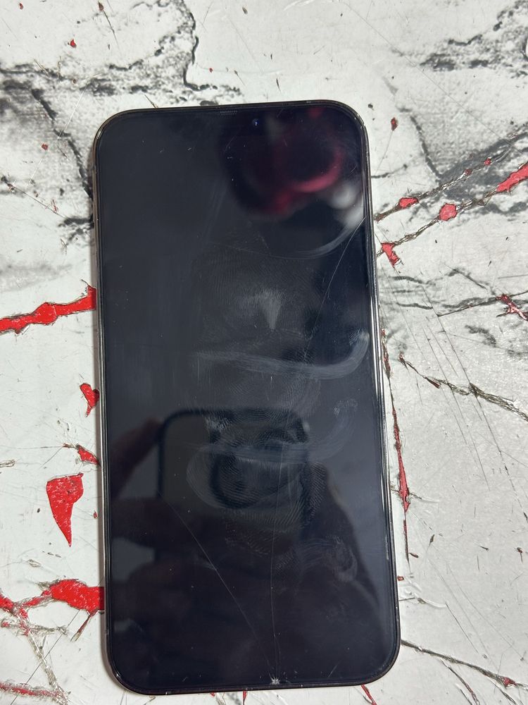 Iphone 12 pro 128 tali 76 yomkis