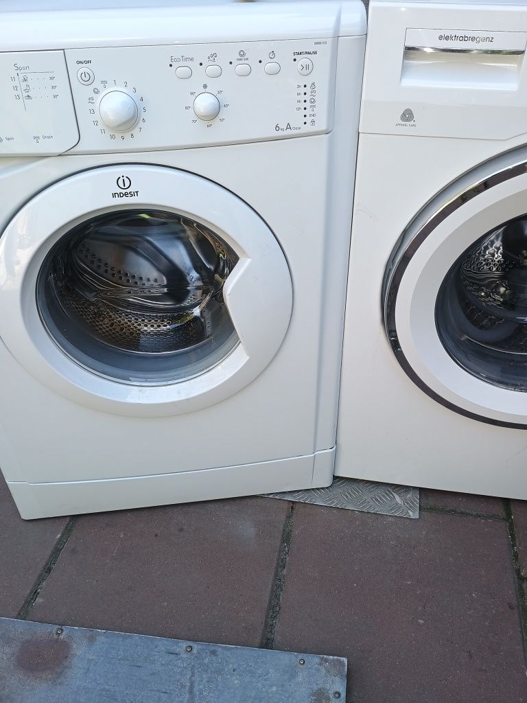 Mașină de spălat rufe ElectroluxCBDA12