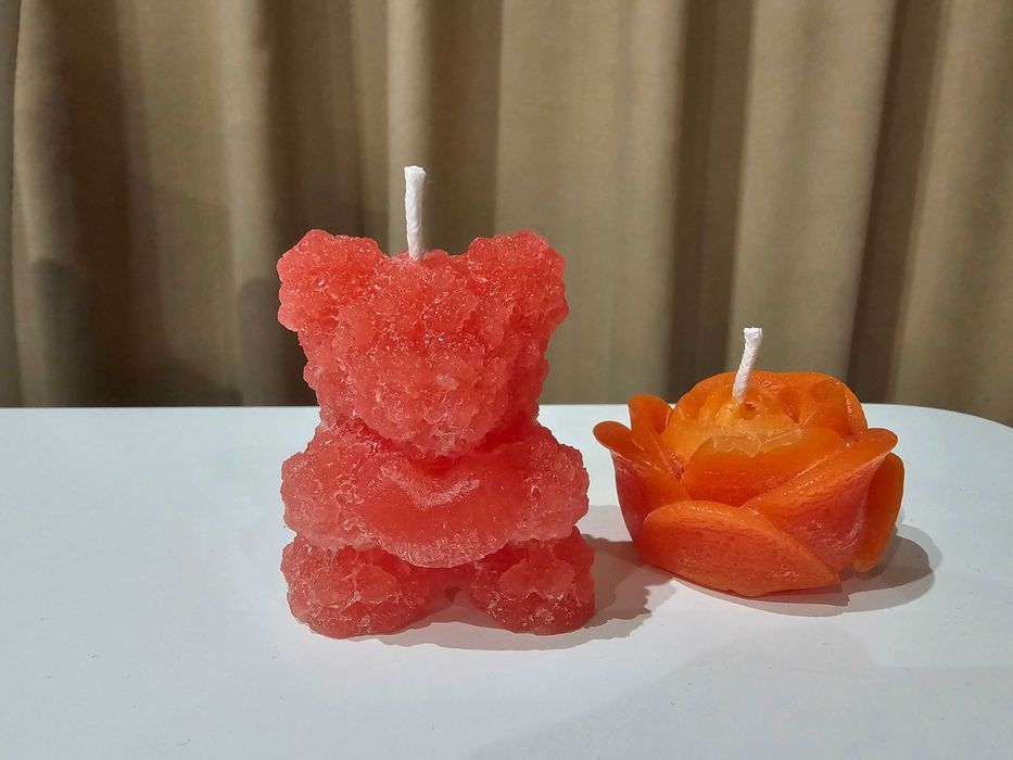 Ръчно изработени свещи