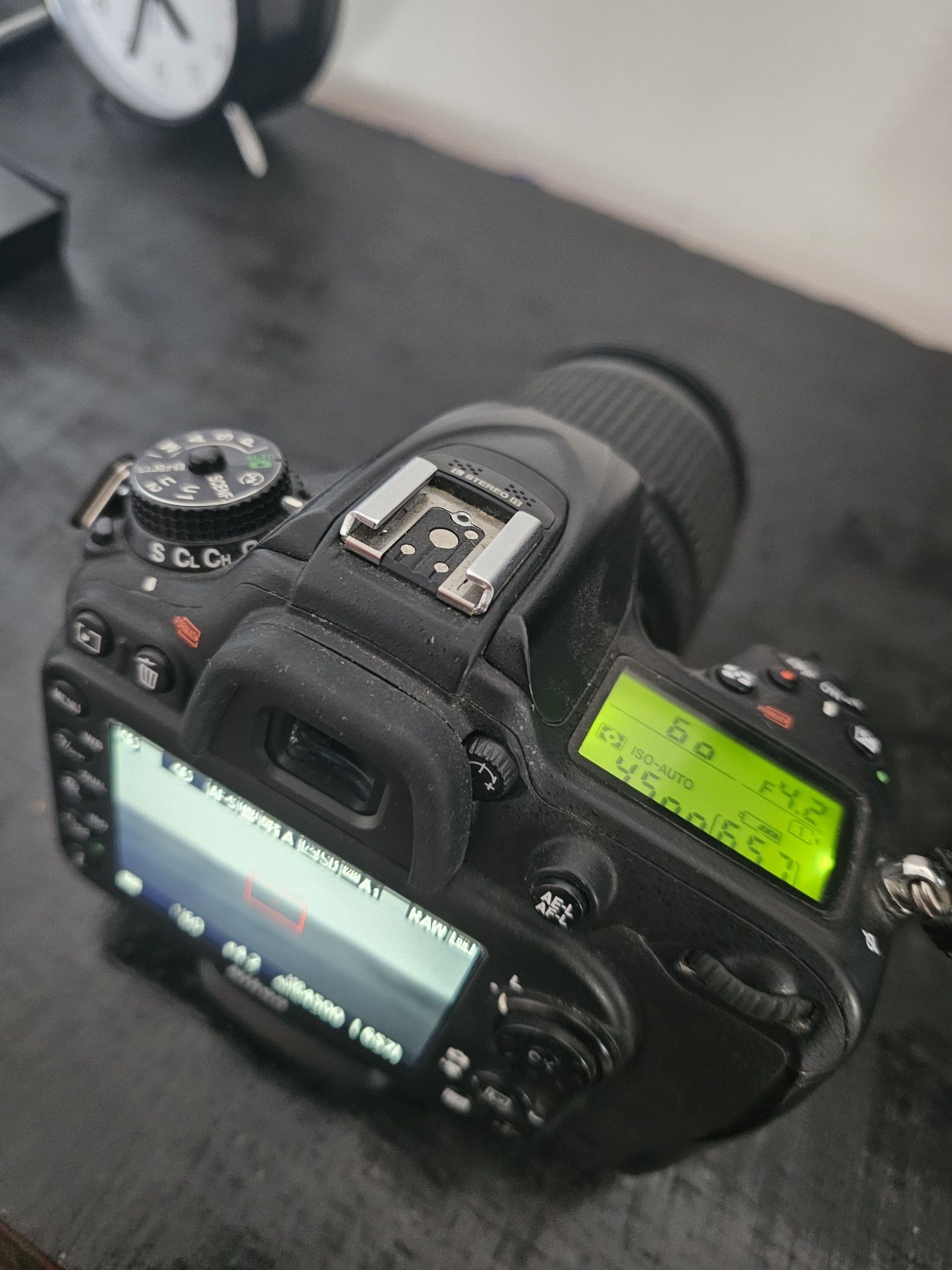 Vând DSLR Nikon d7200