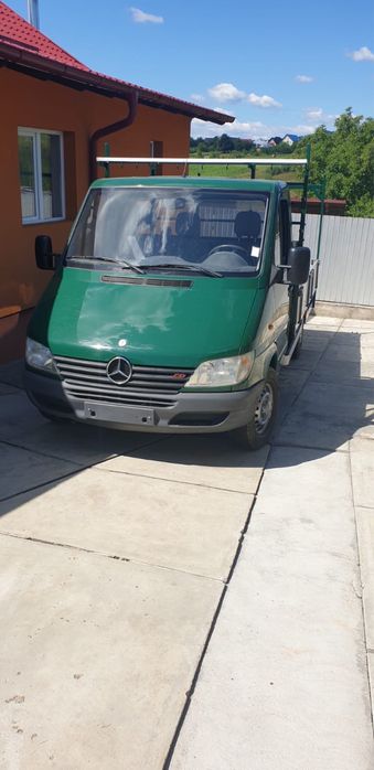 Vând Mercedes-Benz Sprinter