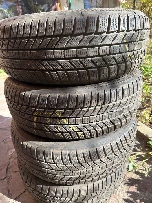 Зимни гуми Continental 205/55 R 17