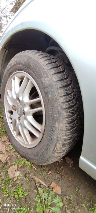 Гуми Зимни 185/75/15 Zimni Gumi Kumho