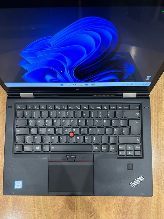 Лаптоп Lenovo X1 Yoga Gen1 i5/16GB RAM/512GB с 3 месеца гаранция! ТЪЧ