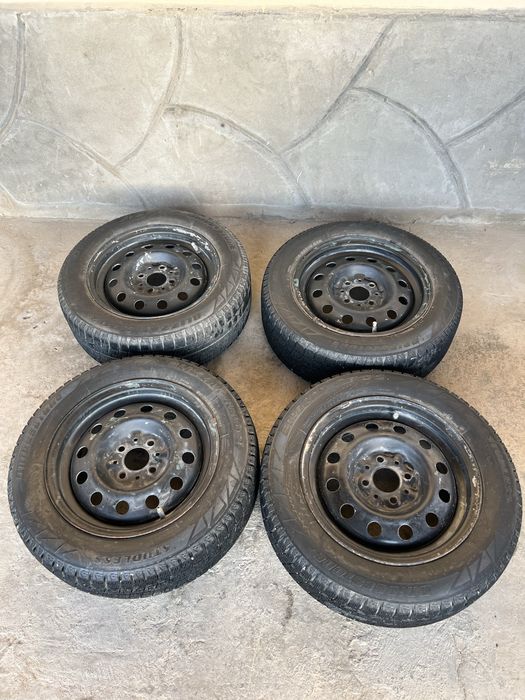 Шины с диском Bridgestone 175/65/14 R