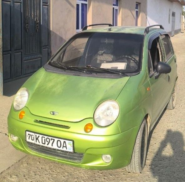 Matiz сотилади.Камаши туманида