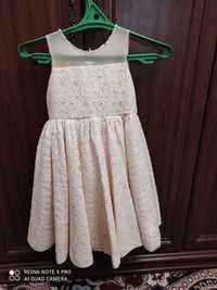 Персиковое платье для девочек