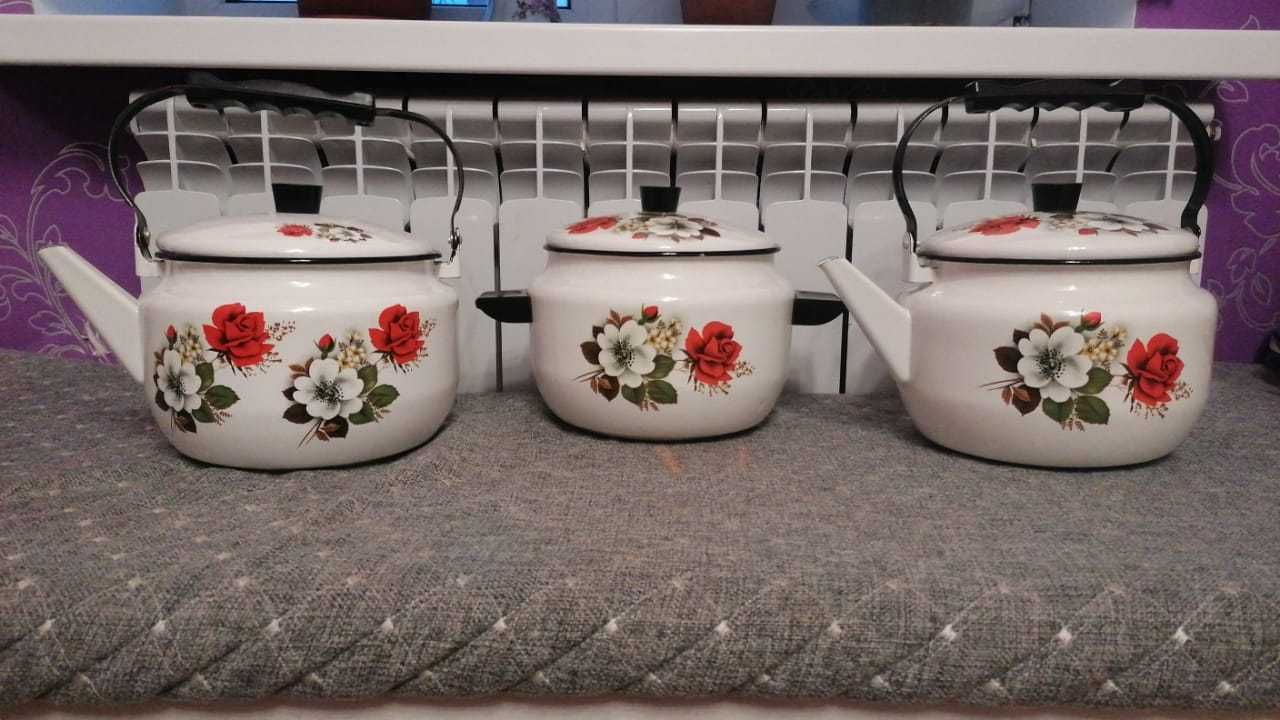 Кастрюля, чайник эмалированные