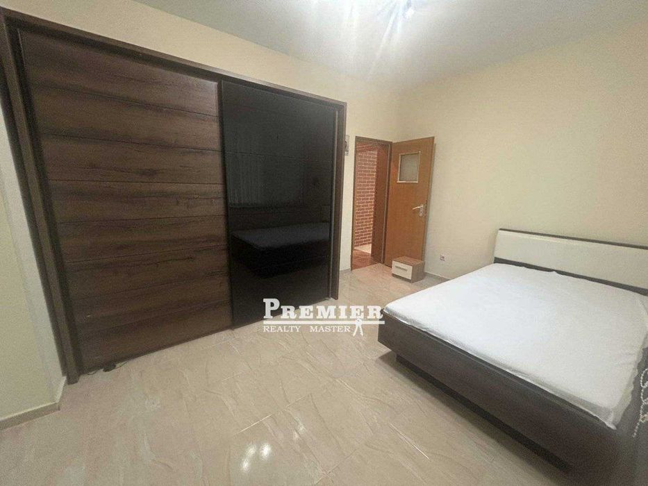 Продава се Двустаен апартамент в Бургас, Възраждане - 55 кв.м за 2364 €/кв.м - Снимка #2