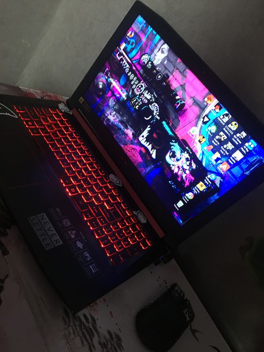 Игровой ноутбук ACER NITRO5 144HZ экран I5 +gtx1060 16gb ram 256SSD