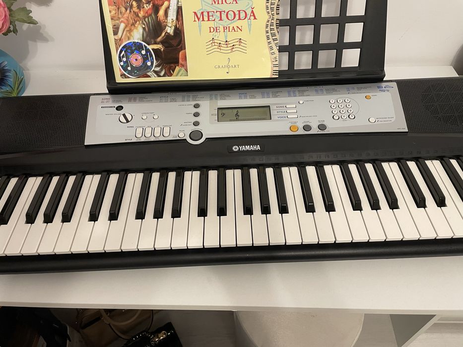 Orga electronica Yamaha