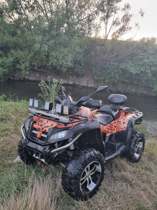 Vând atv cf moto x8 800