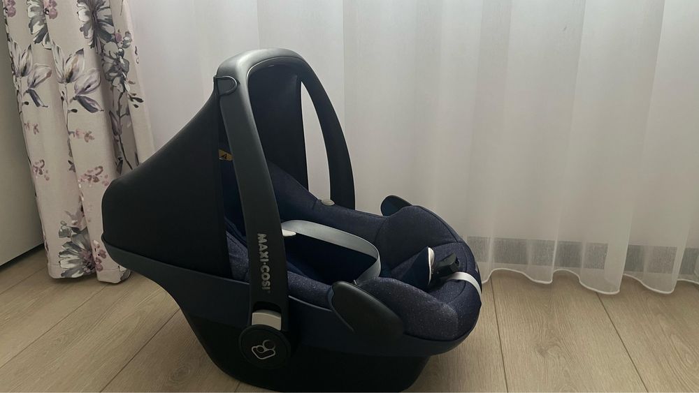 Scoica auto Maxi Cosi Pebble Plus