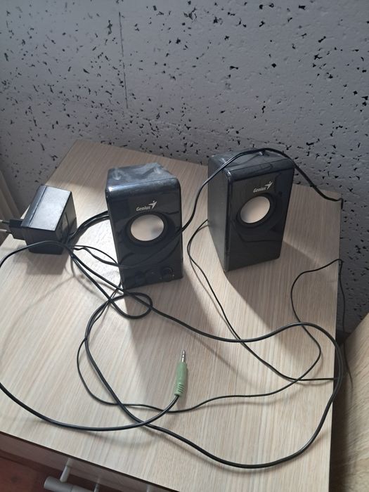 Boxe pc muzica plus cititor cd dvd (dati mesaj pe olx sau whatapp)