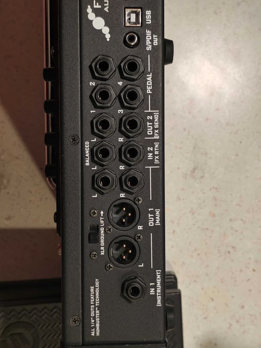 Vand procesor chitara Fractal AX8