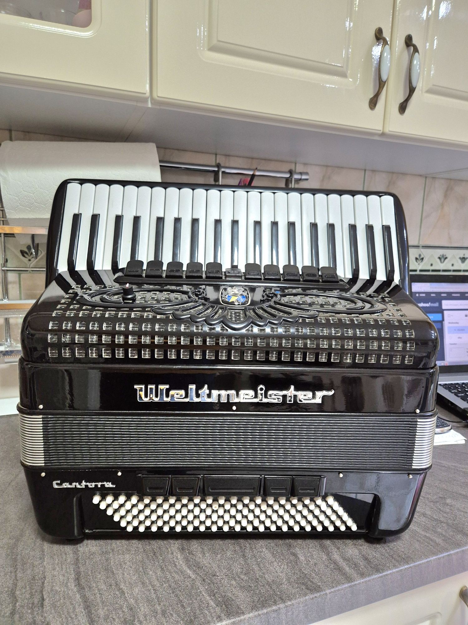 Acordeon Weltmeister Cantora duble thon Cassotto 2/2