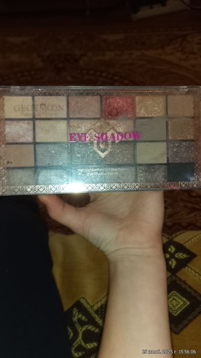 Палетка eye shadow