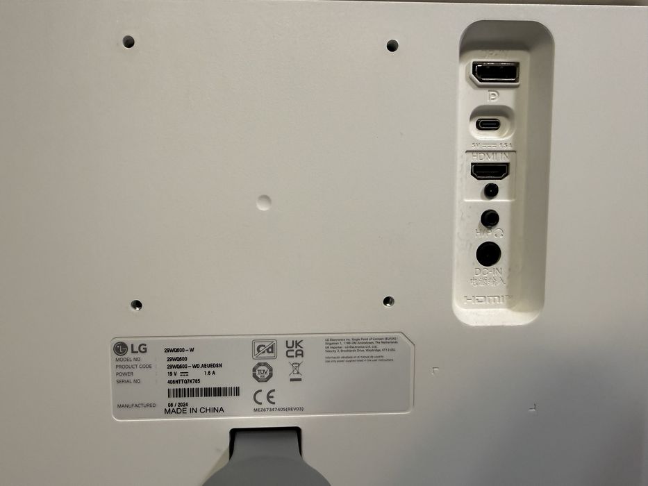 Monitor LG 29 inch ultra-wide